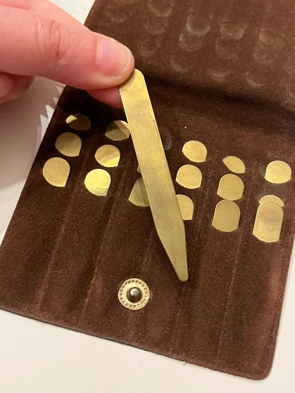 Vintage Brass Collar Stays Set Suede Pouch - FULL SET - Varying Lengths